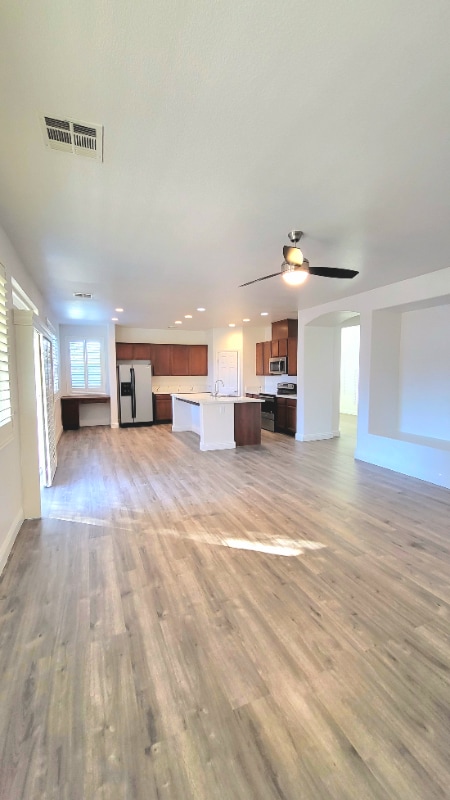 Building Photo - 3879 N Mayfield Ranch Rd