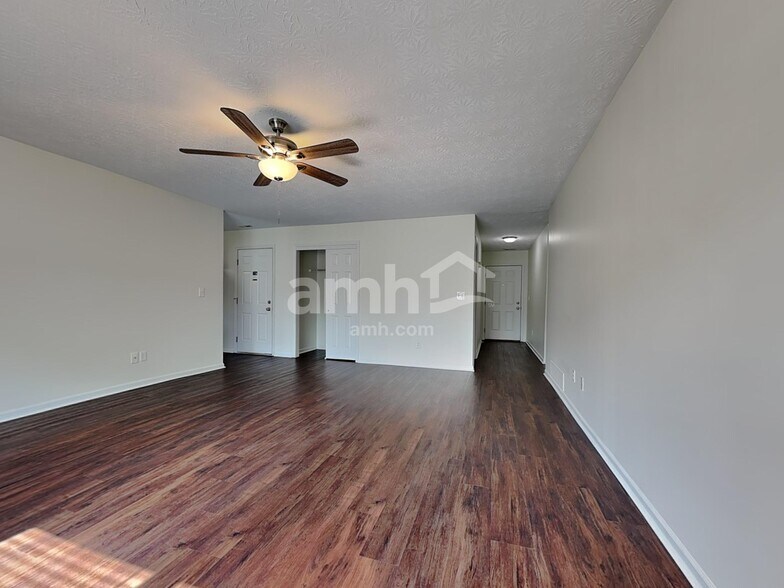 Building Photo - 356 Slate Branch Ct