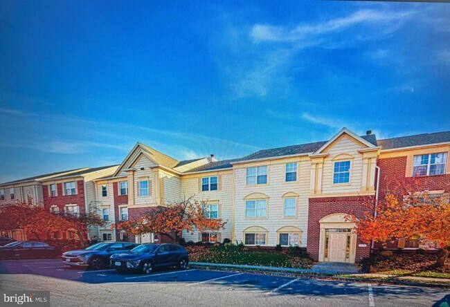 Building Photo - 1130 Huntmaster Terrace NE