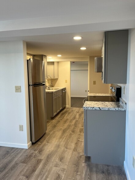 Building Photo - 14 Myrica Ave