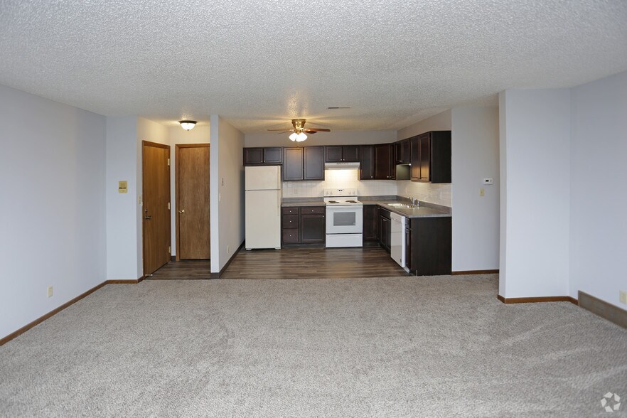 Eagles Nest Apartments