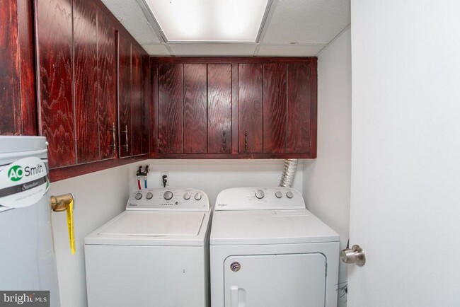 Building Photo - 413 Brandywine Ct