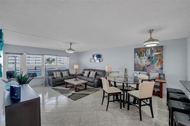 Building Photo - 3900 Galt Ocean Dr