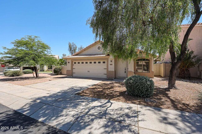 Building Photo - 4047 E Jojoba Rd