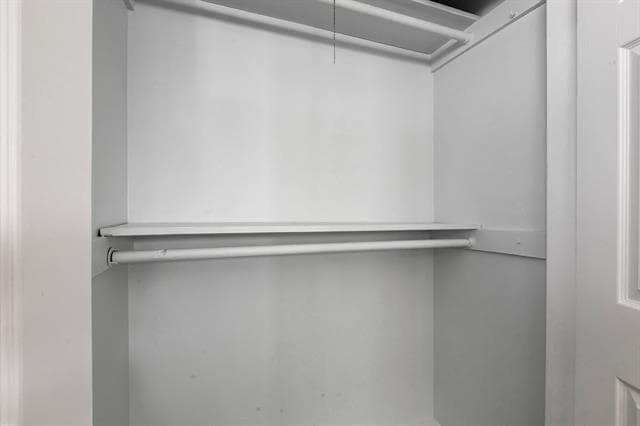 Building Photo - 6609 Walnut Hill Ln