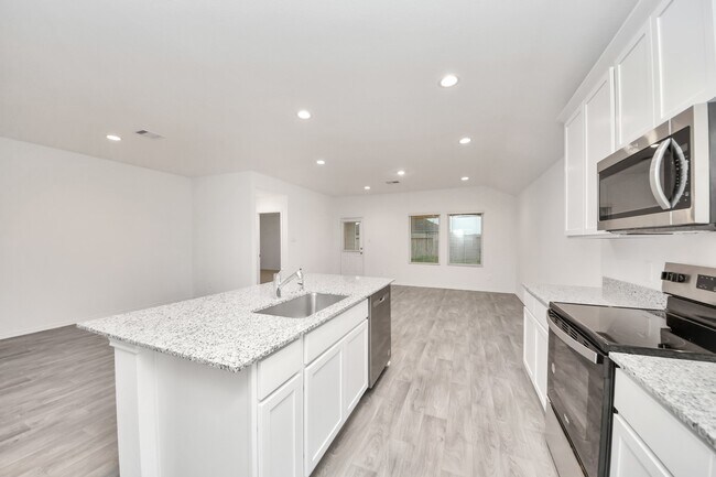 Building Photo - 2227 Laurel Bloom Ln