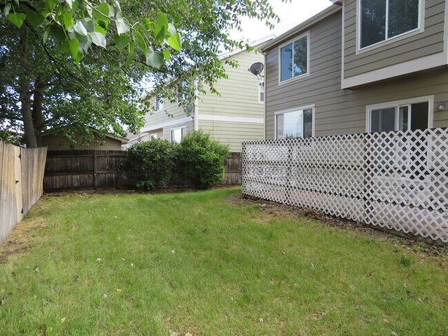 Building Photo - Beautiful 3-Bedroom House in Eastern Colorado Springs
