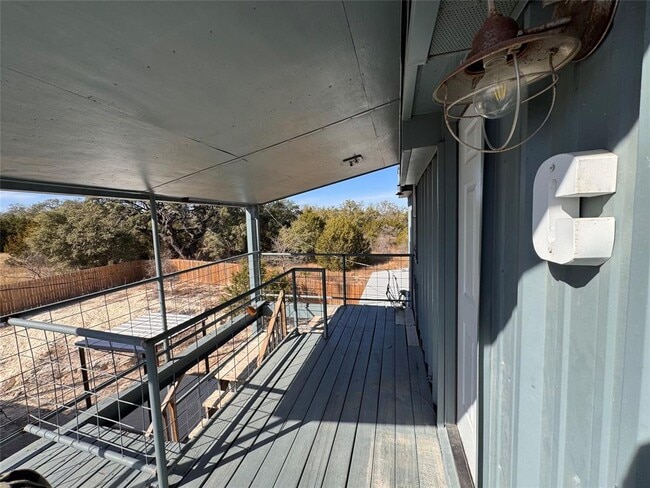 Building Photo - 1050 FM970