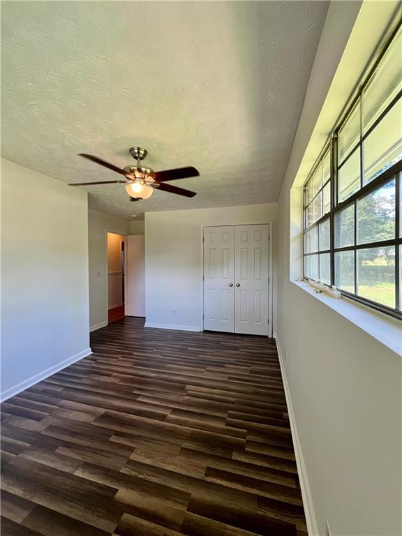 Building Photo - 6695 Courtney Dr