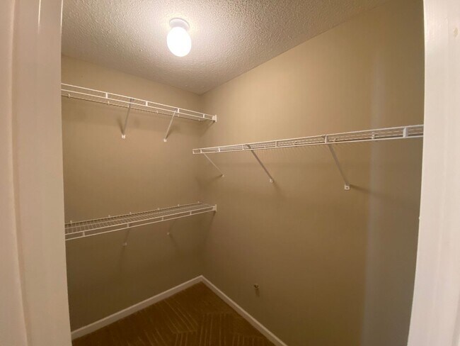 Building Photo - SPRING LAKE ADORABLE HOME with Backyard Fence