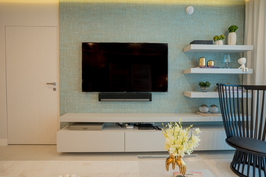 Building Photo - 330 Sunny Isles Blvd
