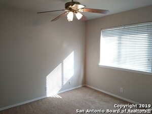 Building Photo - 6114 Lakeview Ct