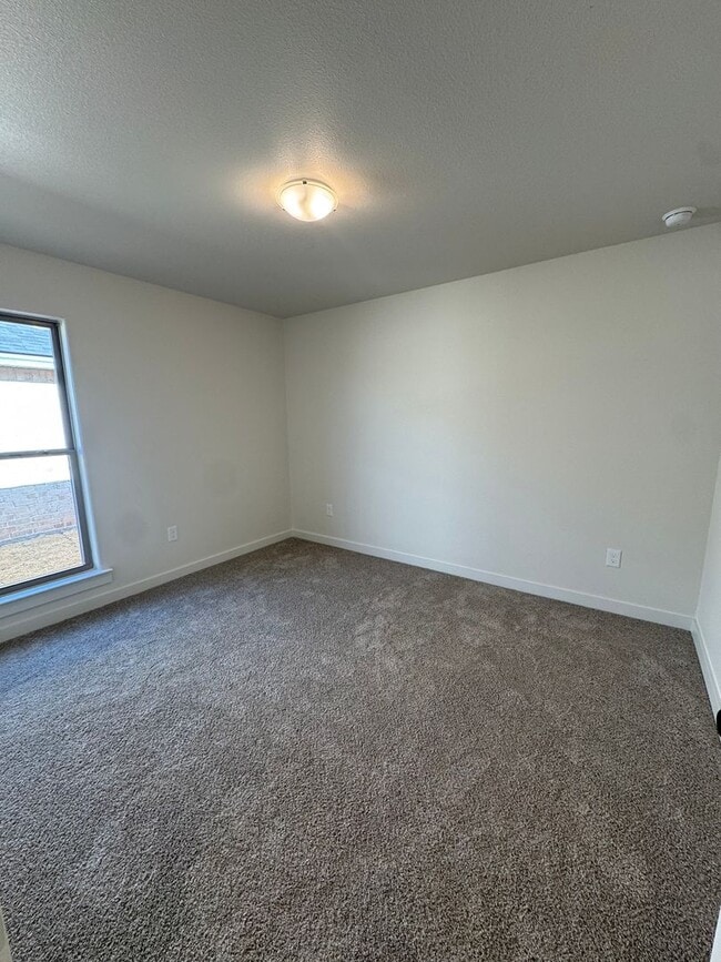 Building Photo - Brand New Construction 2025 3/2/2 in Homestead!!! 1/2 off special 1st month's ren