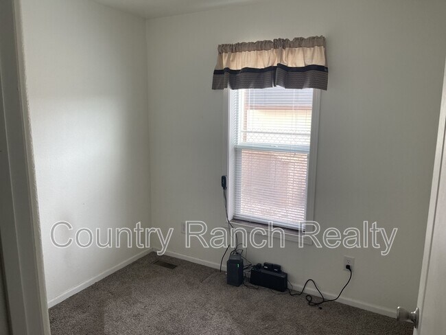 Building Photo - 2288 Kaibab Dr