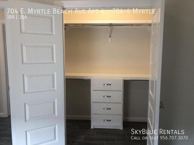 Building Photo - 704 E Myrtle Beach Ave