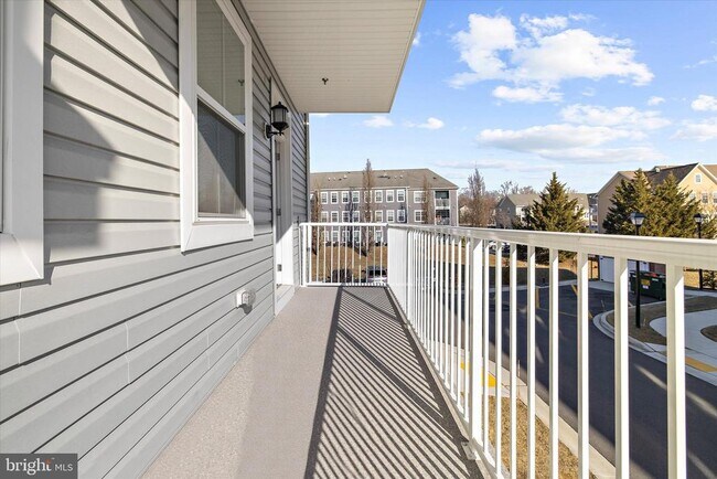 Building Photo - 7738 Port Capital Dr