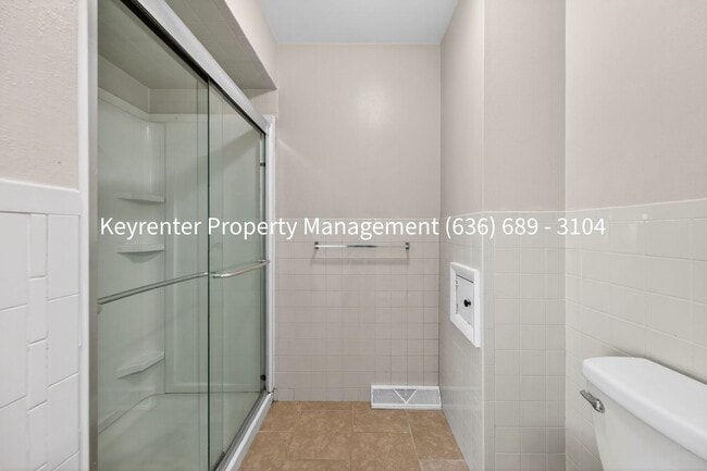 Building Photo - Spacious Updated 4-Bedroom Home in Prime Chesterfield Location