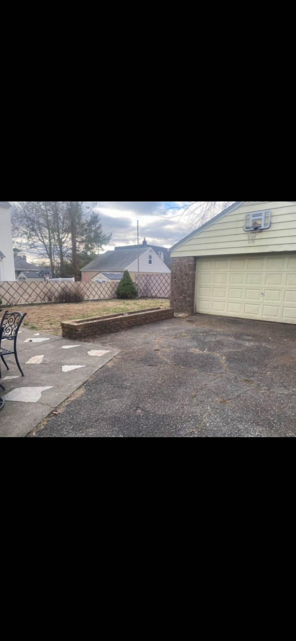 Building Photo - 283 Linwood Ave