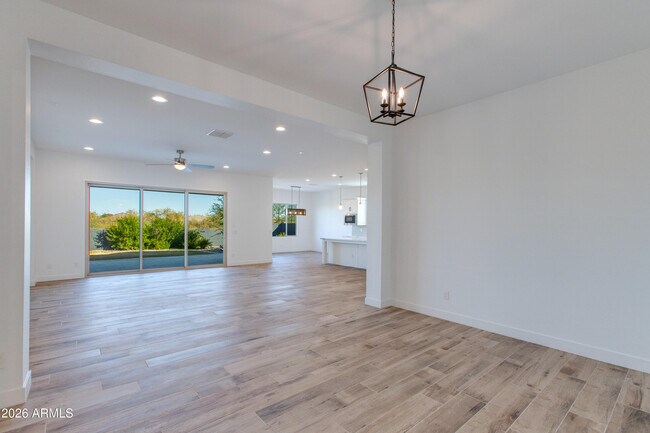 Building Photo - 18888 E Apricot Ln