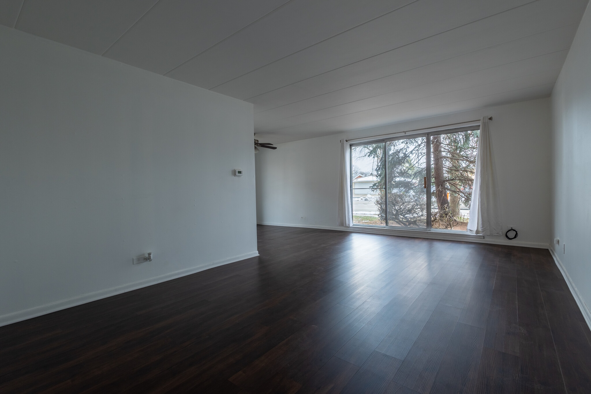 Building Photo - 10241 Central Ave