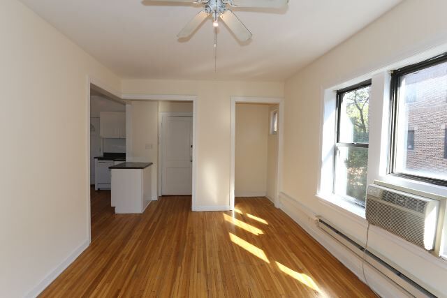 Building Photo - 3731 N Pine Grove Ave