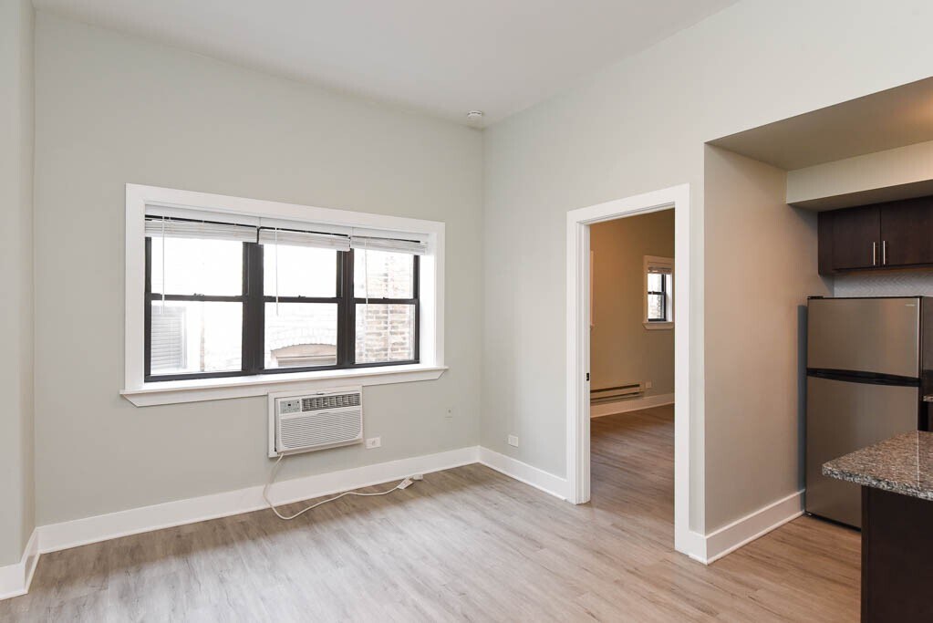 Building Photo - 1440 N Dearborn