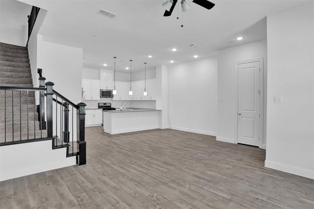 Building Photo - 1484 Weston Rd