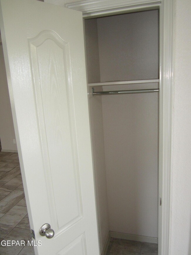 Building Photo - 323 Malta St