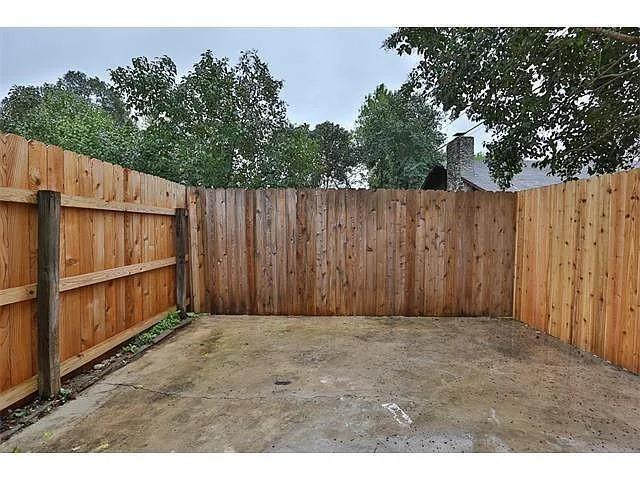 Building Photo - 2213 Lanier Dr