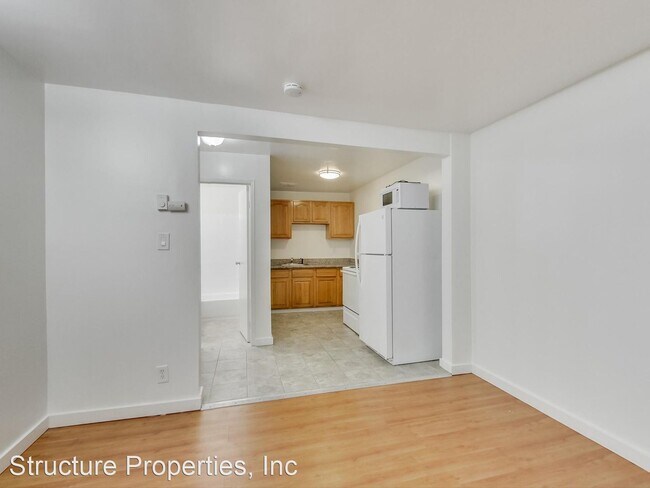 Primary Photo - 461 24th St