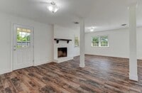 Building Photo - The Best of Both Worlds: Secluded Feel wit...