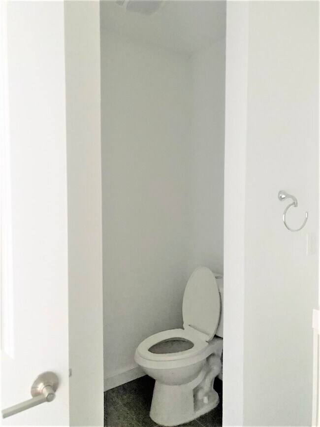 Primary Photo - House for Rent in Fishtown