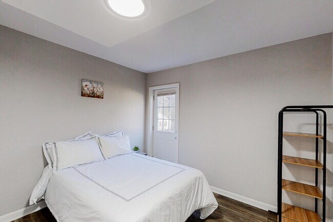 Building Photo - The Castile | Morrow Home living made easy—just a 3-minute drive to Mt Zion Blvd & E Meyer Dr tra...