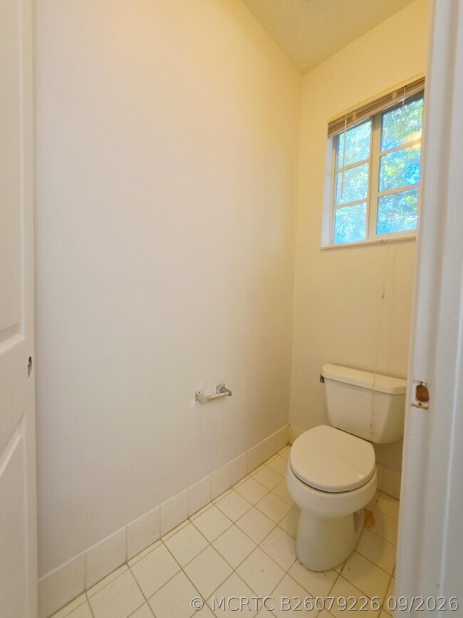 Building Photo - 6282 S Military Trl
