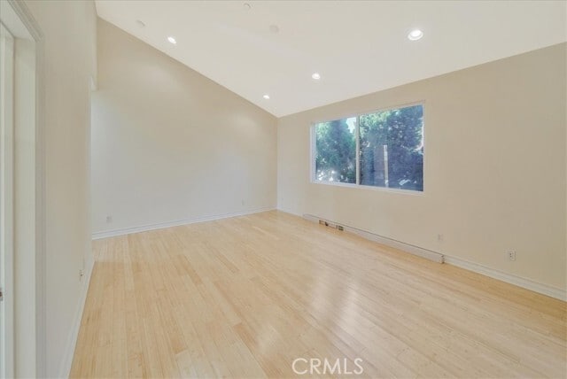 Building Photo - 2109 Vanderbilt Ln