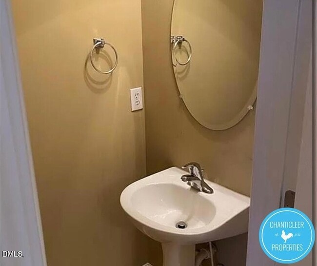 Building Photo - 241 Arbor Hl Pl