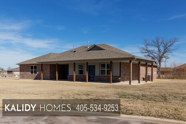 Building Photo - 306 Kirks Holw