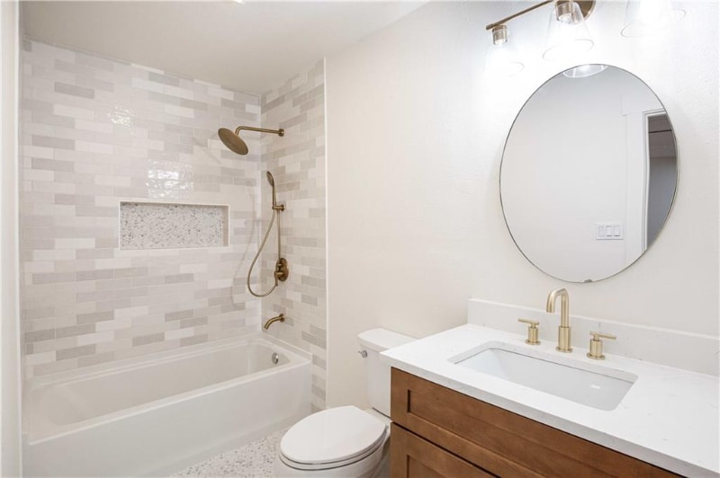 Building Photo - 2508 Aldford Dr