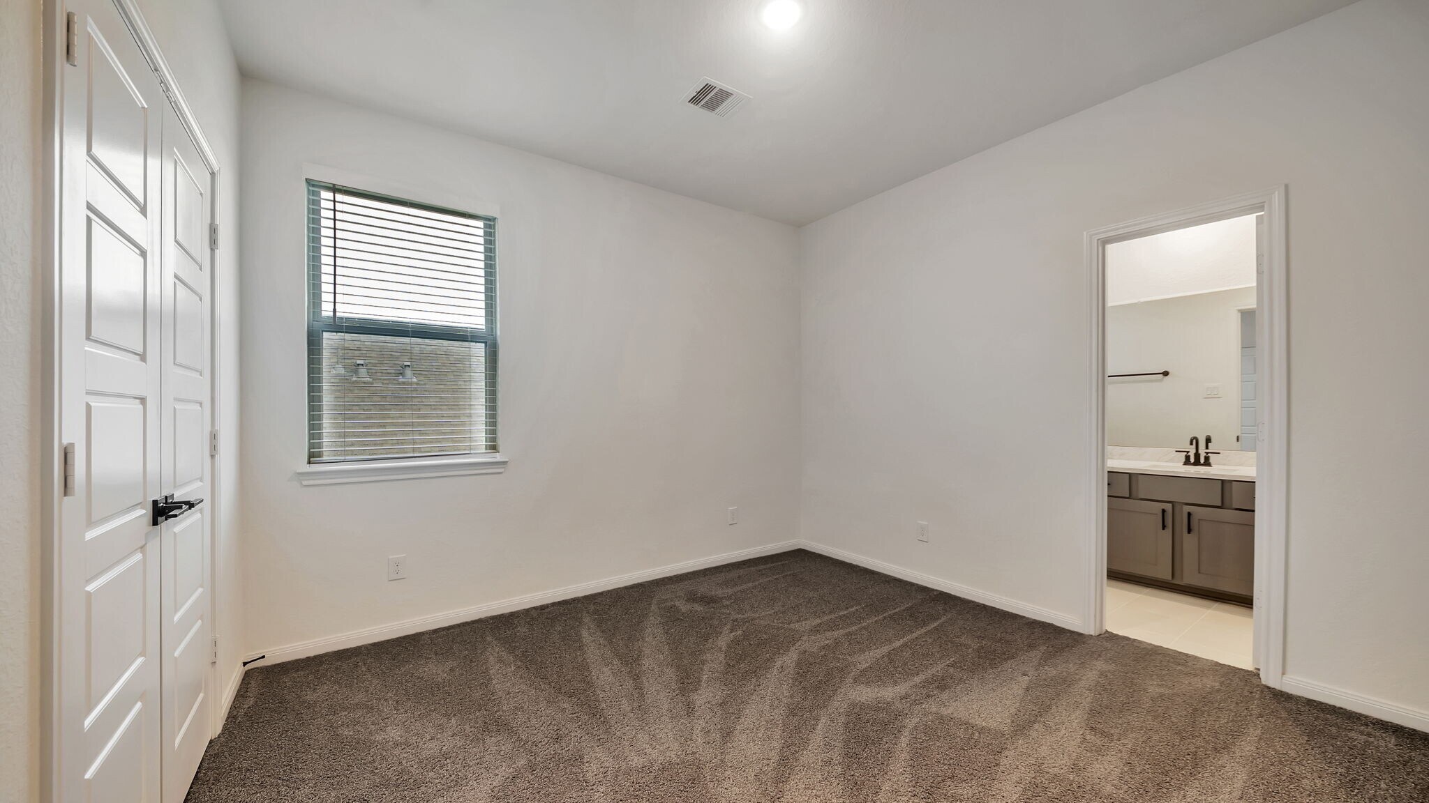 Building Photo - 31527 Westwood Rock Ln