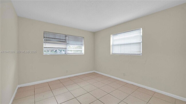 Building Photo - 5225 Mayo St