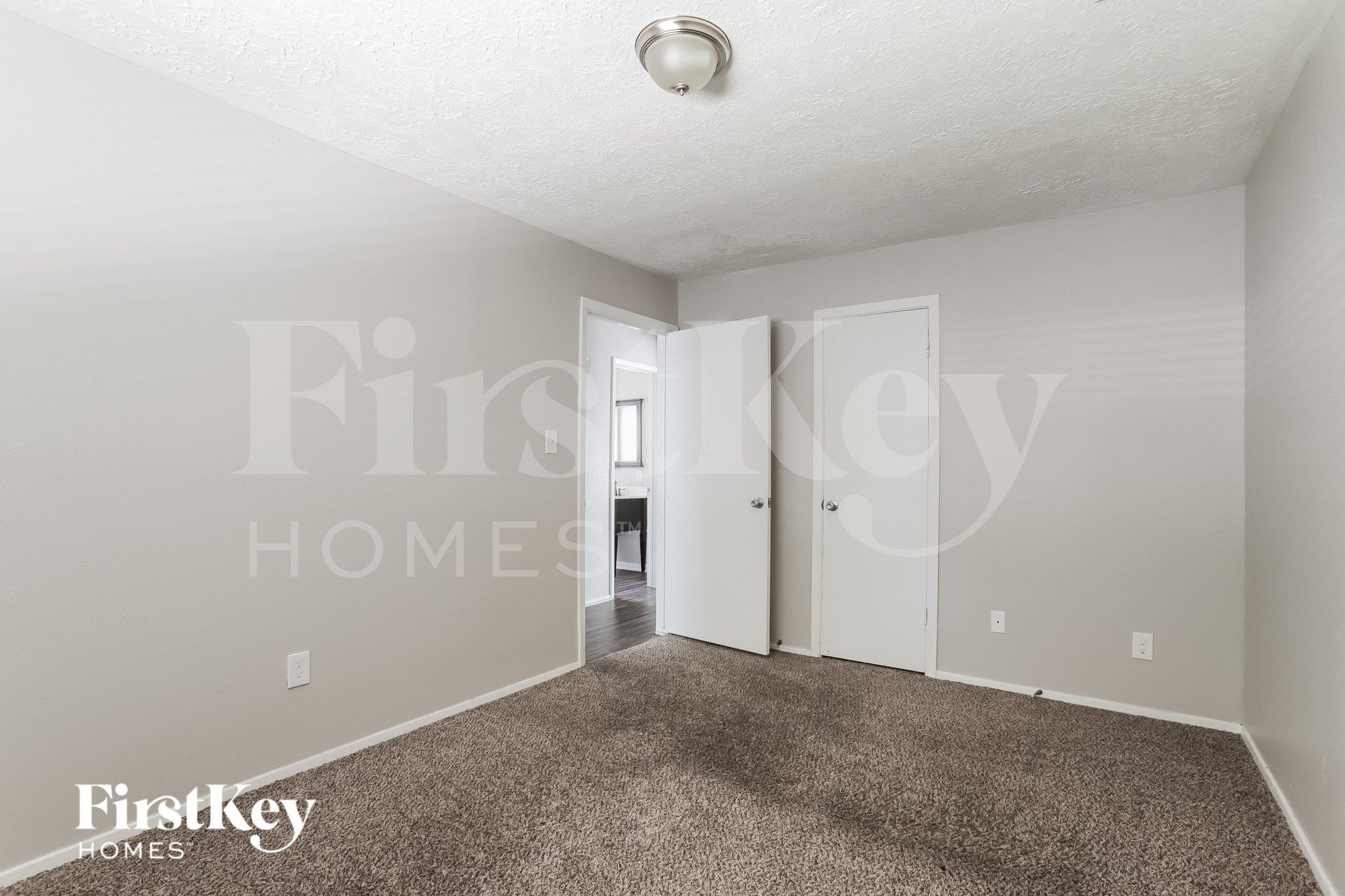 Building Photo - 22403 Ivygate Dr