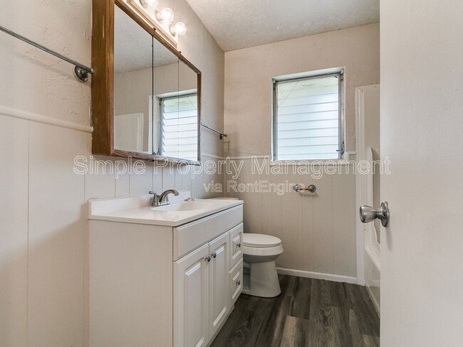 Building Photo - 2608 Greystone Ct