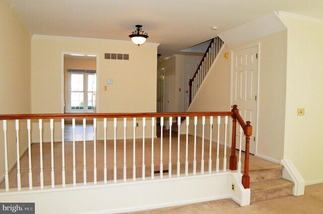 Primary Photo - 422 Briar Creek Dr