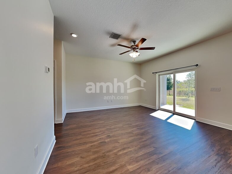 Building Photo - 6054 Little Blf Cir