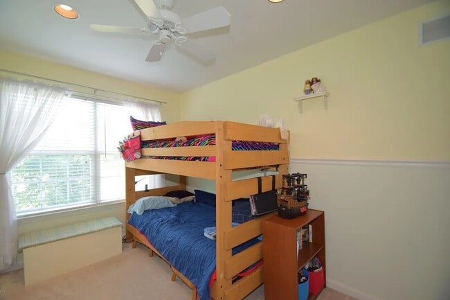Building Photo - 555 Broxton Ct
