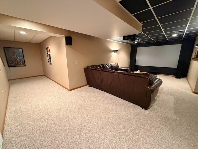 Building Photo - 5205 Wabash River St