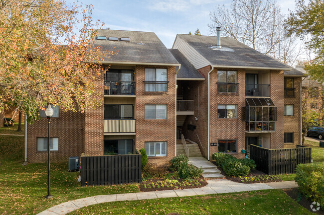 Primary Photo - North Green Condominiums