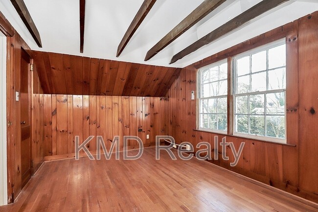 Building Photo - 1400 Matheson Ave