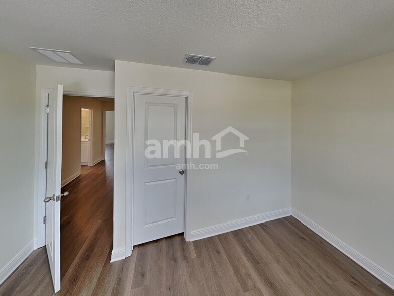 Building Photo - 5937 Thistleberry Flds Ln