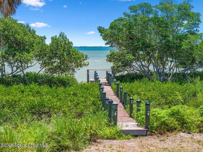 Building Photo - 6725 S Tropical Trail